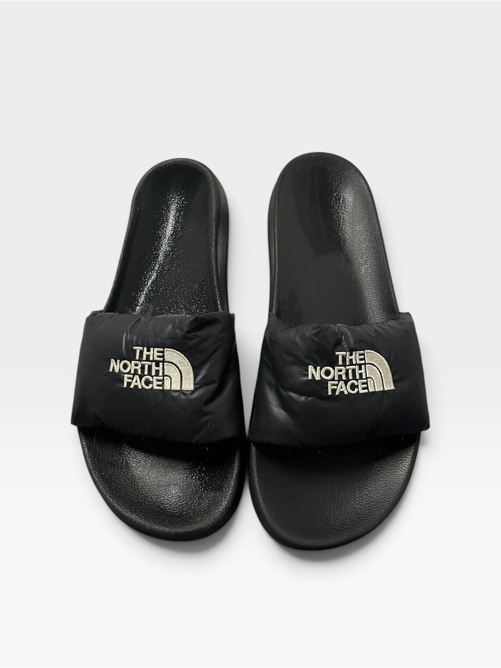 The North Face 700 Black Puffer House Slides Shower Shoes Men’s 14 Casual Pool